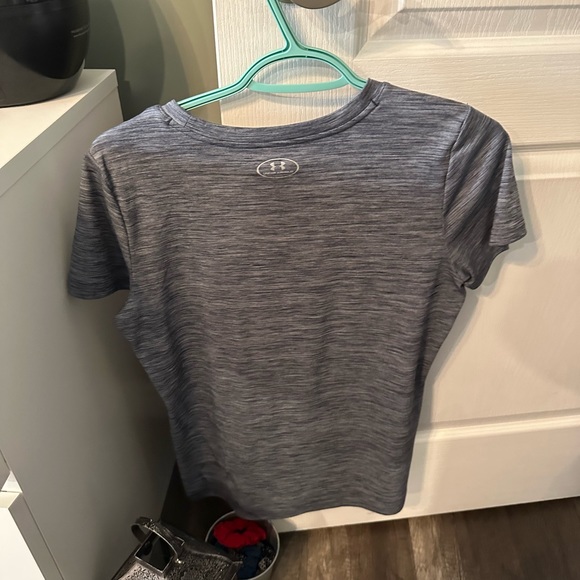 Under armour medium workout shirt grey - Picture 2 of 2